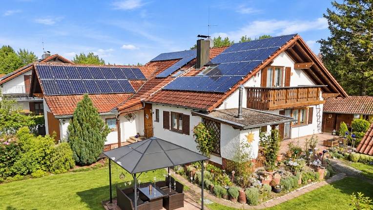 Erfolgreich verkauftes Einfamilienhaus in Walleshausen bei Geltendorf Erfolgreich verkauftes Einfamilienhaus in Walleshausen bei Geltendorf – Von Quast Immobilien